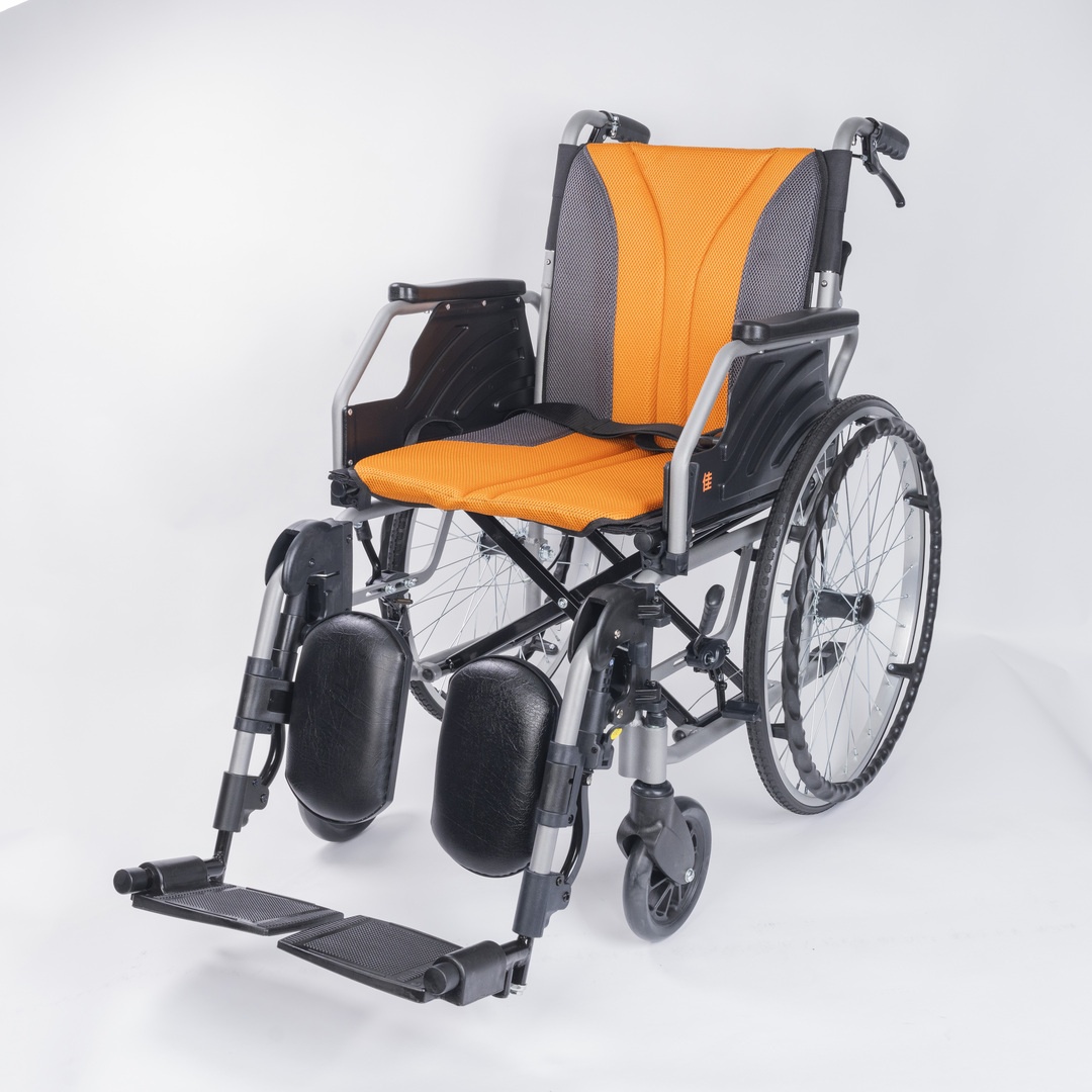 JW-165 鋁合金輪椅(骨科腳)