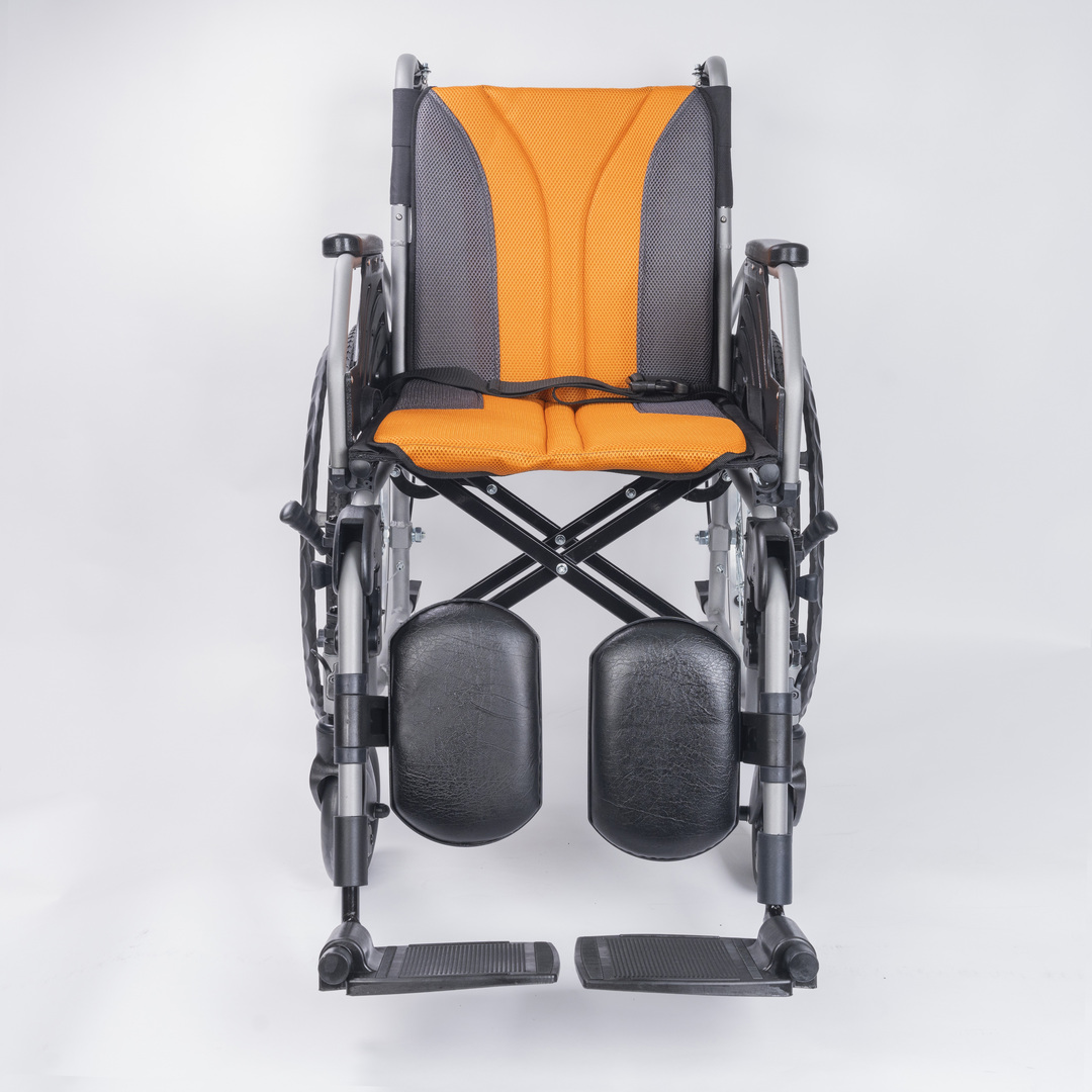 JW-165 鋁合金輪椅(骨科腳)